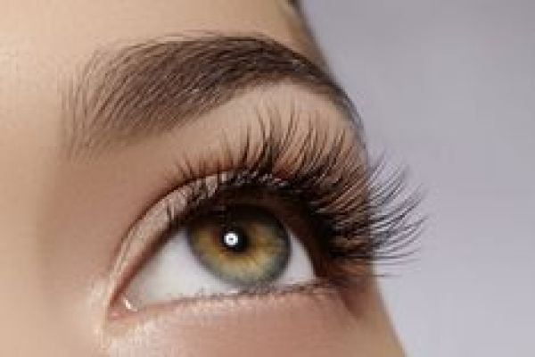 How to Grow Lashes: Tips for Longer, Fuller Lashes