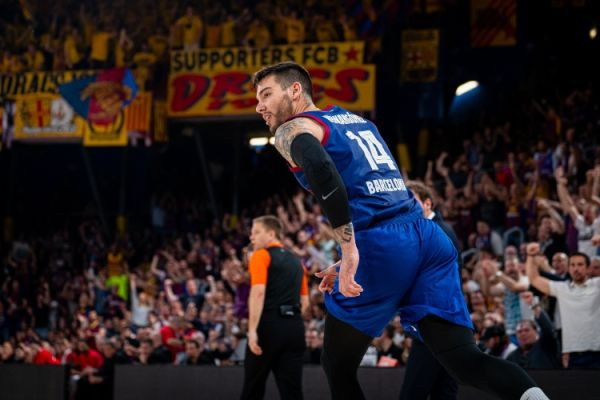 Barcelona Dominates Manresa to Clinch Catalan League Title