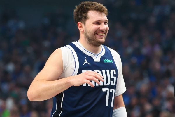 Luka Dončić Leading in NBA 2025 MVP Odds: A Breakdown of His 2024 Campaign